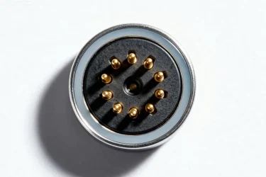 磁吸pogo pin连接器