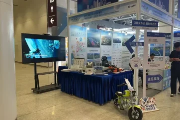 拓普联科2025年高交会展厅